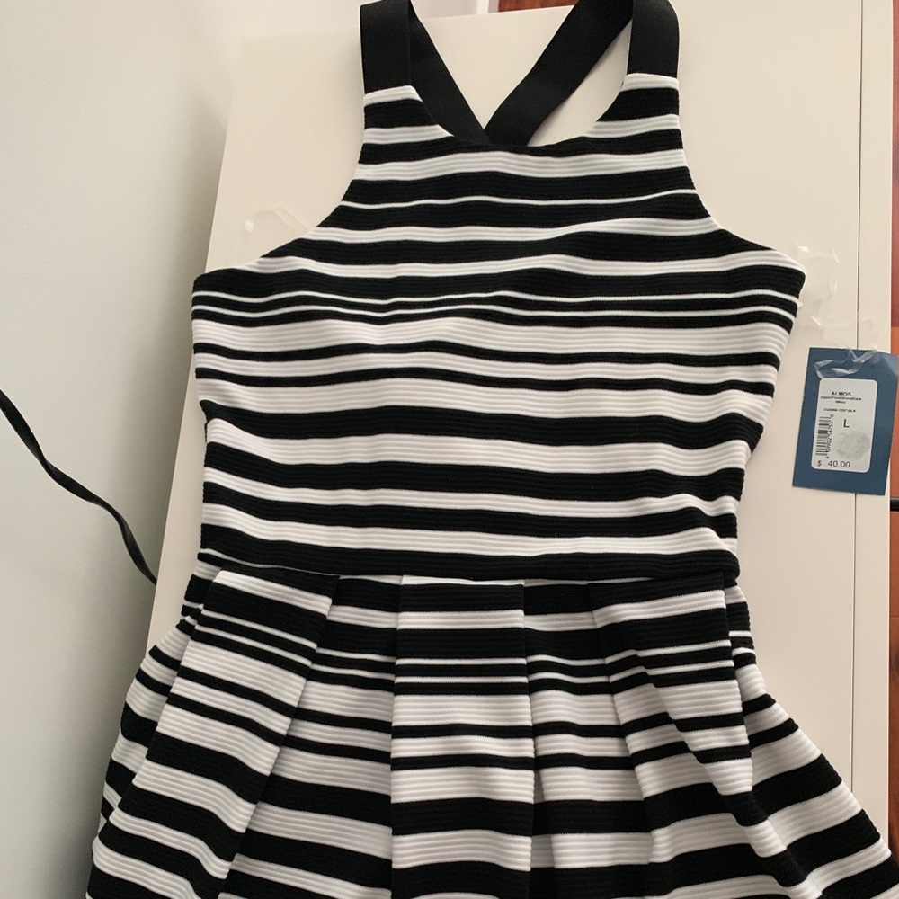 Short cocktail dress